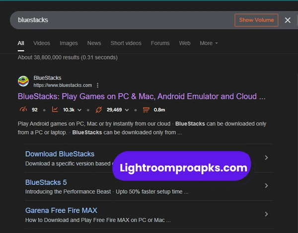 Screenshot of Google search result page showing BlueStacks official website link for downloading emulator on PC and Mac.